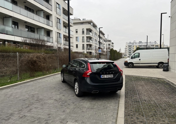 Volvo V60 cena 53750 przebieg: 229772, rok produkcji 2014 z Warszawa małe 79